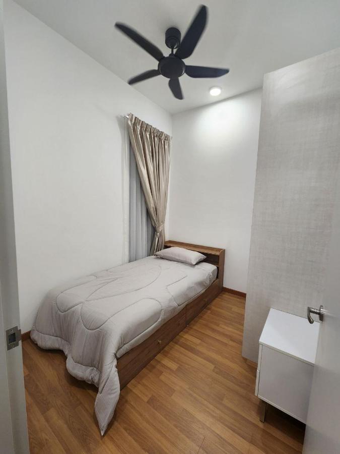 Mucihome Clio 3R2B, Putrajaya Condo Near To Ioi City Mall, Alamanda, Hospital Serdang, Wetland Studio Kru Dll- Non Smoking Home For Malaysian Only ภายนอก รูปภาพ